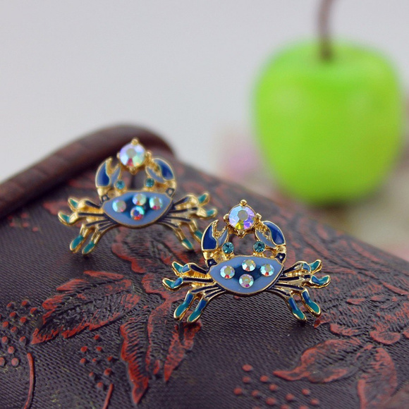 🌷3 for $20! Betsey Johnson Crab Stud Earrings - Picture 3 of 5